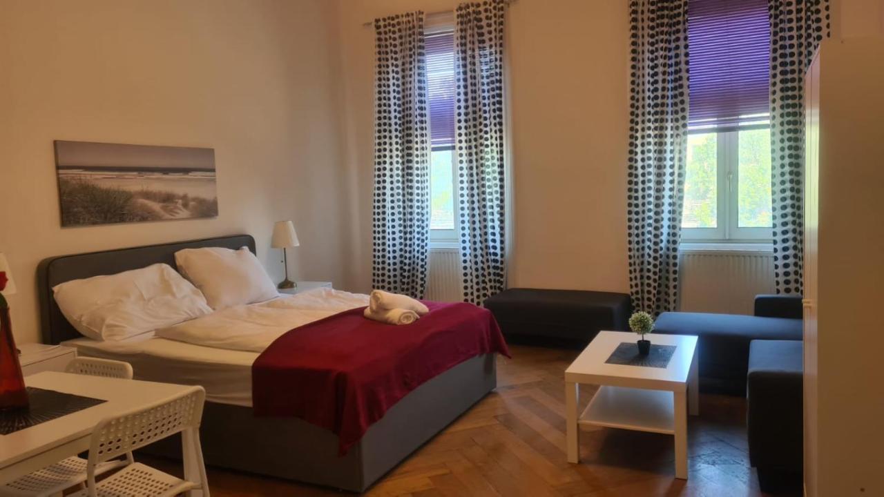 4 Great Apartment Akh - Ideal For Groups Of 19 Wien Exterior foto