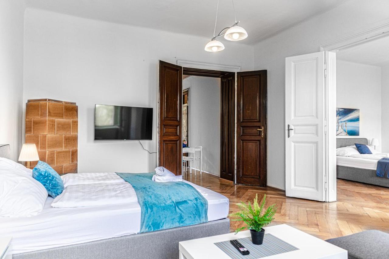 4 Great Apartment Akh - Ideal For Groups Of 19 Wien Exterior foto