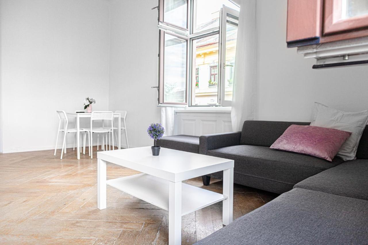 4 Great Apartment Akh - Ideal For Groups Of 19 Wien Exterior foto