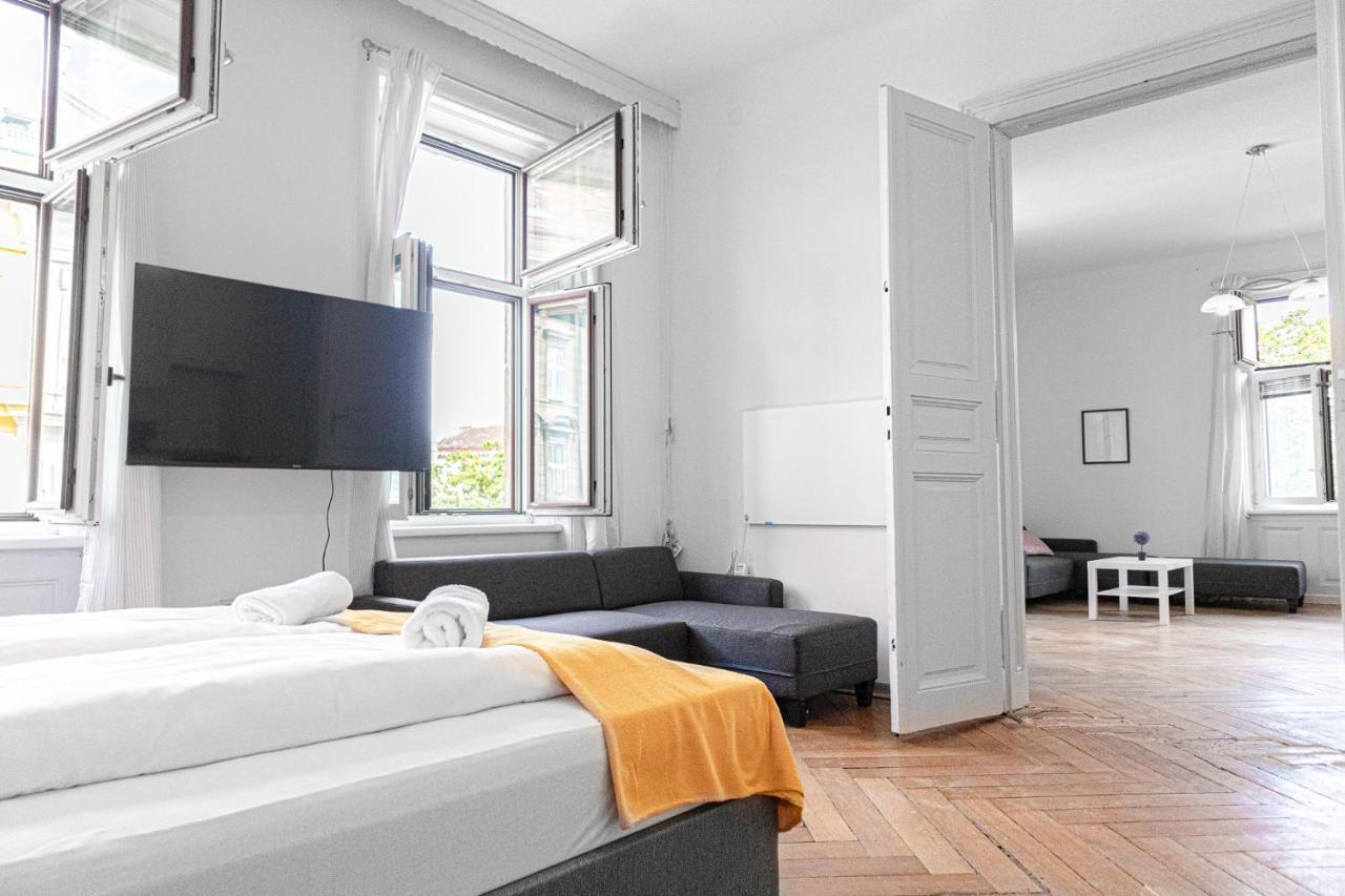 4 Great Apartment Akh - Ideal For Groups Of 19 Wien Exterior foto